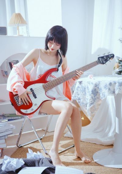 电影高压监狱 满天星_十万网红美女美酱