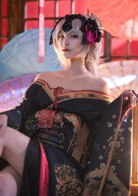 playboy福利写真在线观看_BD英语高清完整版
